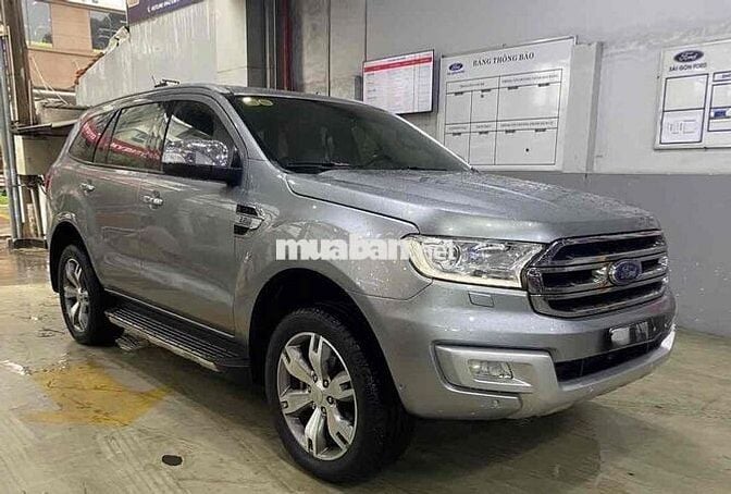 Ford Everest 2016 Titanium 2.2L 4x2 AT - 84000 km