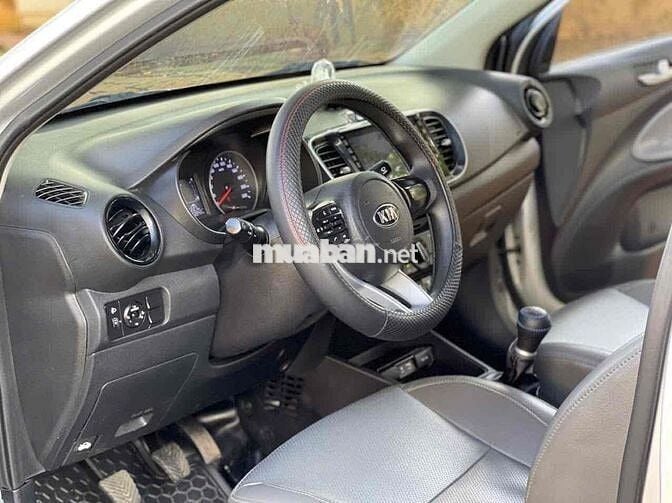 Kia Soluto 2021 số sàn ko lỗi fun đồ chơi