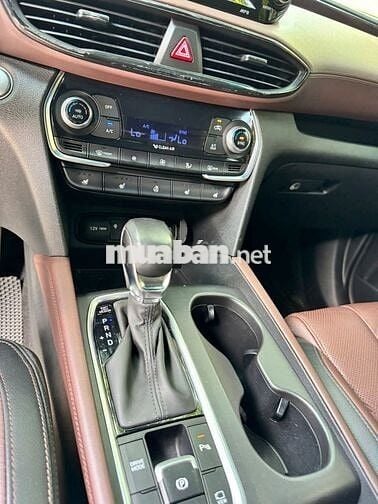Hyundai Santafe xăng cao cấp 2019