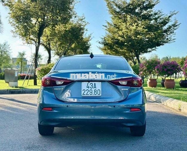 Mazda 3 2016 1.5 AT Sedan