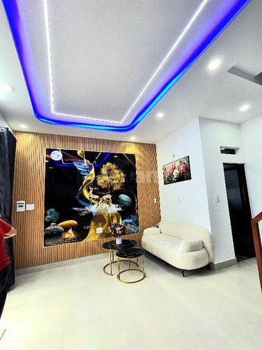 Nhà  ngang 5m đúc 1 lầu  nhà mới vào ở liền 