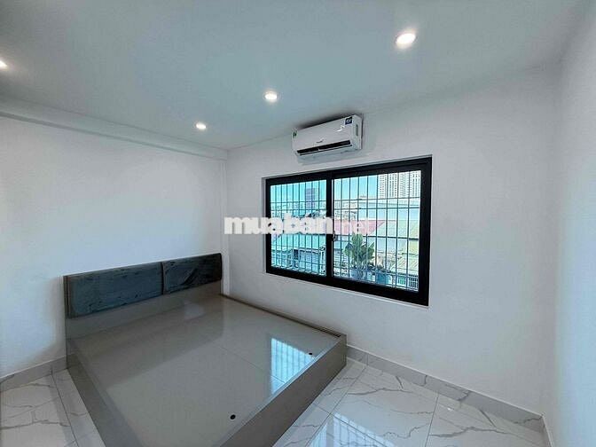 CHÍNH CHỦ BÁN CĂN TẬP THỂ NGHĨA TÂN - CẦU GIẤY 2 tầng,3ngủ nhỉnh 3tỷ