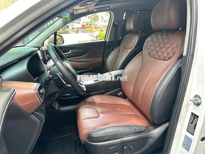 Hyundai Santafe 2.5 xăng cao cấp 2023 màu trắng