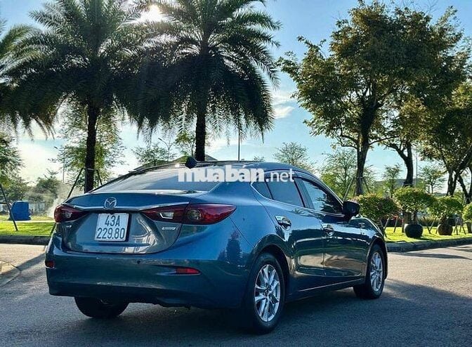 Mazda 3 2016 1.5 AT Sedan