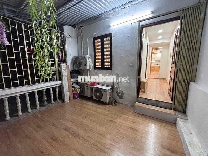 CẦN BÁN - TẬP THỂ - NGUYỄN CÔNG TRỨ - TẦNG 2 - 3PN - GIÁ CỰC TỐT