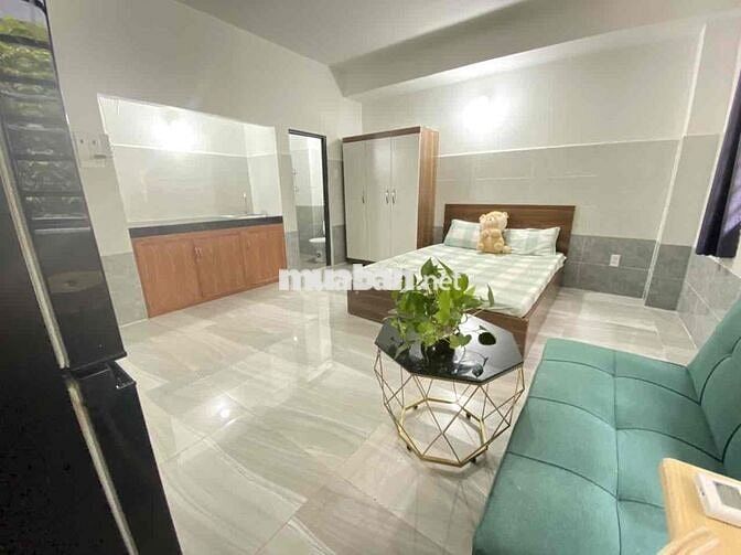 Studio- 30m2 - Full Nội Thất -Thang máy - Etown - Sân bay- Tân Bình
