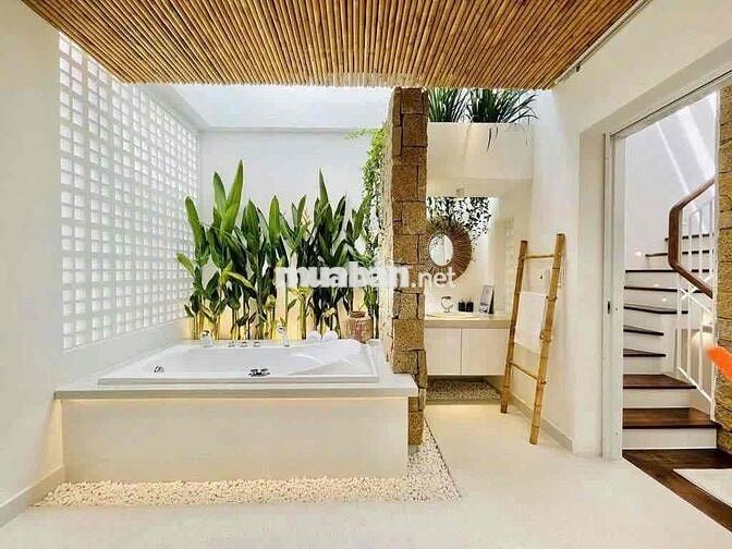 Cho thuê nhà nguyên căn mặt tiền Võ Văn Tần - Q3 diện tích 6x18m 45tr