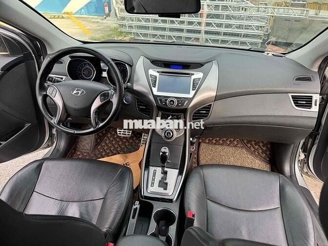 Hyundai Elantra 2013 1.8 AT - 135000 km một chủ