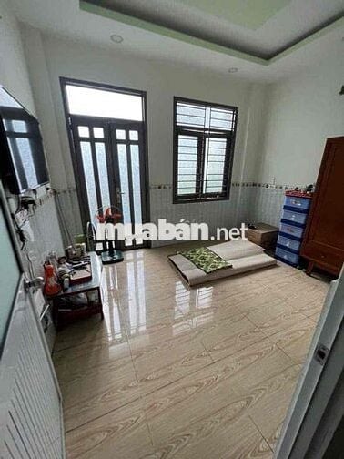 Bán nhà HXH thông rộng rải gần công viên đường minh phụng Quận 11