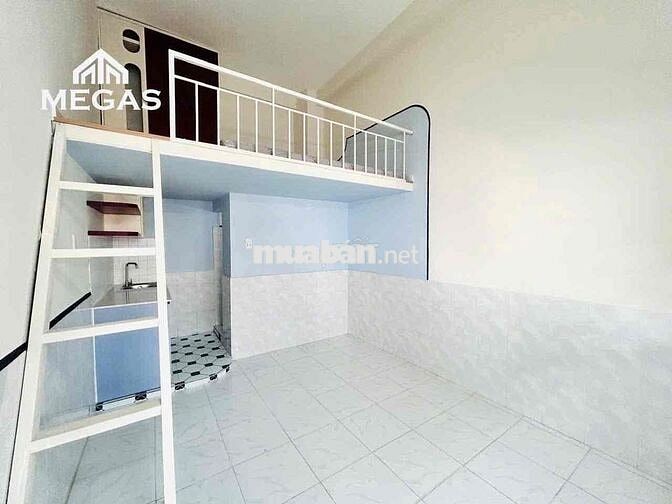 Phòng trọ gác cao diện tích rộng gần Chợ Thủ Đức & Tô Ngọc Vân, HVTP