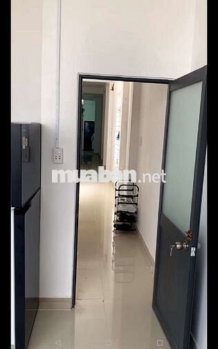 CHO THUÊ 1PHONG 25M2 MỚI ĐẸP CÓ NỘI THẤT NHÀ HẺM XE HƠI C3 PHẠM HÙNG