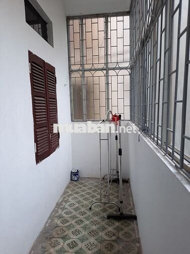 Nhà mặt ngõ ô tô, 30m x3 tầng, 2 ngủ, T1 kinh doanh văn phòng