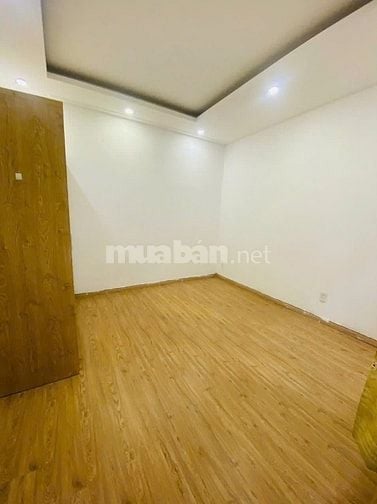 Cho thuê căn hộ Oriental Plaza (2N2VS) DT: 84M2