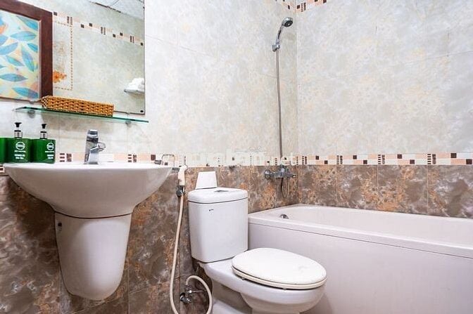 Cho Thuê Căn Hô 2 PN _ 1 Giang Bếp Đầy Đủ Nội Thất Ngay 300m Bài  Sau