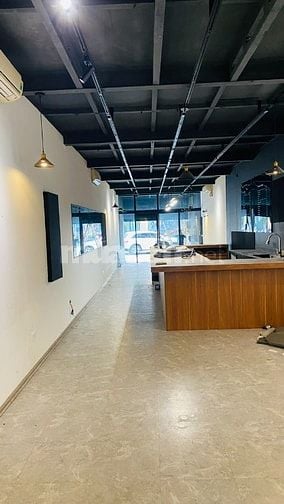 Cho thuê nhà số 63 Nguyễn Lương Bằng, DTMB T1: 95m2, DTT2: 20m2