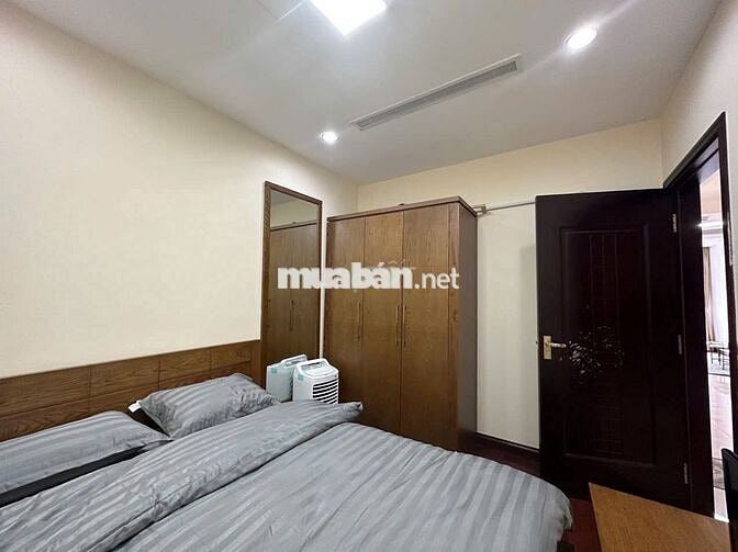 Cho thuê Căn 2 Ngủ  - 90m2 , Vinhomes ROYALL CITY giá 21tr/tháng