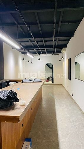 Cho thuê nhà số 63 Nguyễn Lương Bằng, DTMB T1: 95m2, DTT2: 20m2