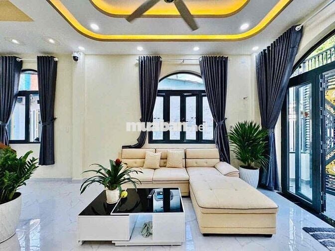 Bán mặt tiền đường số 7 p3 gò vấp