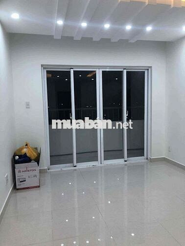 Cần cho thuê căn hộ 2 phòng ngủ Q6