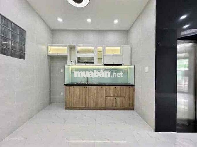 ĐẦU TƯ LỖ VỐN BÁN NHÀ ĐƯỜNG TÂN VĨNH, P4,QUẬN 4. GIÁ: 6 Tỷ 240.