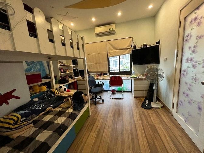 Nhà đẹp Xuân Thuỷ, Cầu Giấy. Ngõ kinh doanh ô tô 50m2 x 6T 10 Tỷ Nhỉnh