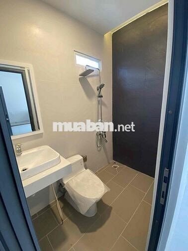 Căn Hộ Studio Ban Công 22m2 - Thang Máy - Khu Ẩm Thực Phan Xích Long