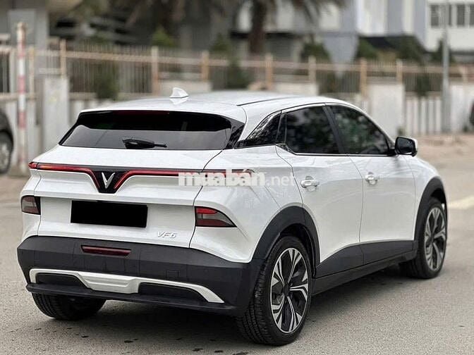 VF6 HỖ TRỢ VAY ĐẾN 90% _TRẢ TRƯỚC CHỈ TỪ 67TR