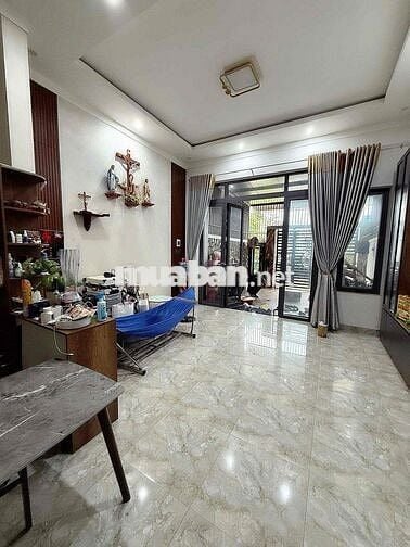 BÁN NHÀ CẤP 4 - ĐƯỜNG B3 - THÔN 6 - CƯ ÊBUR (cũ)
