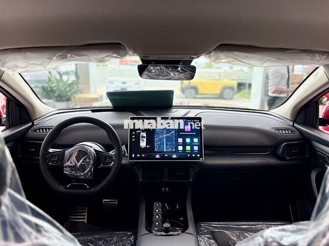 VinFast VF8 2024 S - 25 km