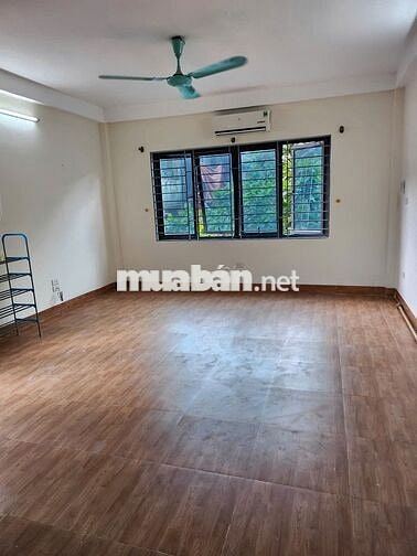 Phòng trọ mới xây, 40m, riêng biệt, đầy đủ tiện nghi - tại phố 8-3