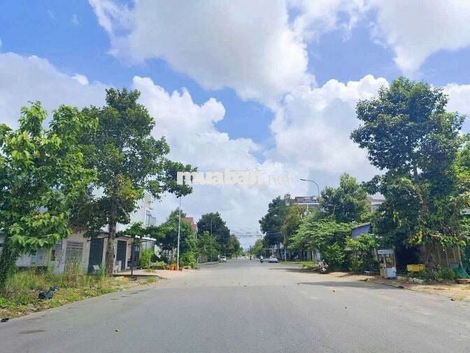 Đất chính chủ liền kề KCN Bàu Bàng, sổ sẵn, xây dựng tự do