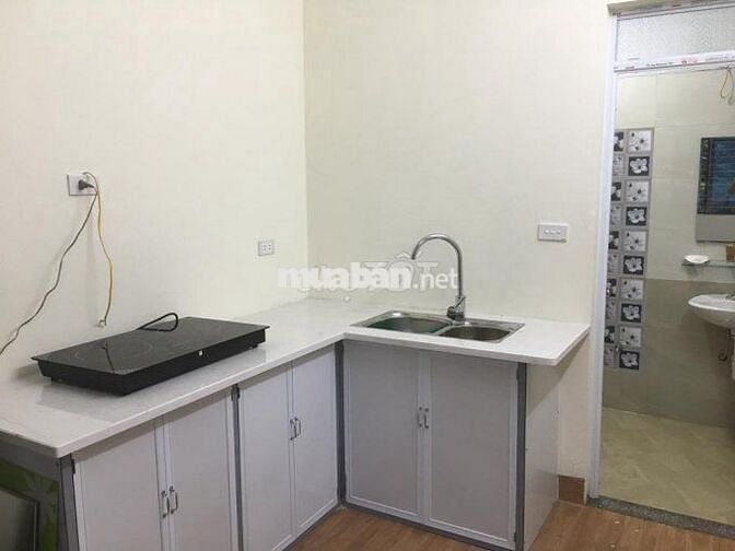 Phòng trọ mới xây, 40m, riêng biệt, đầy đủ tiện nghi - tại phố 8-3