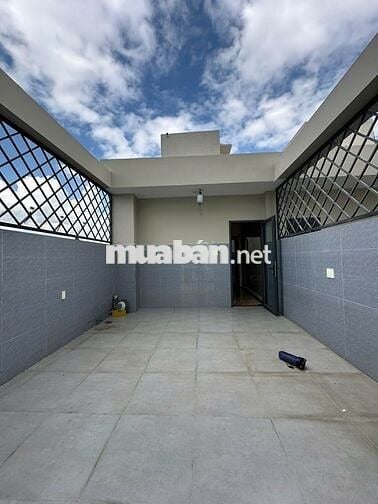 nhà VIP trục đường chính Tỉnh Lộ 10, thang máy, hẻm 5m, s sàn 400m2