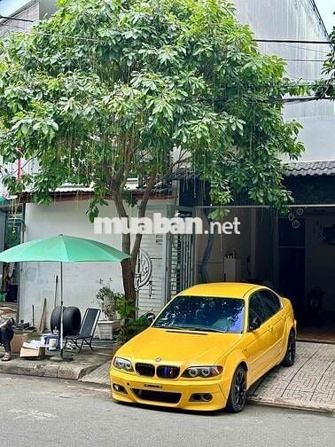 BMW 3 Series 2005 , 325i . odo 888888
