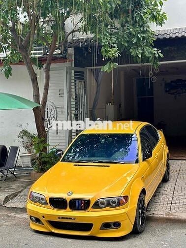 BMW 3 Series 2005 , 325i . odo 888888