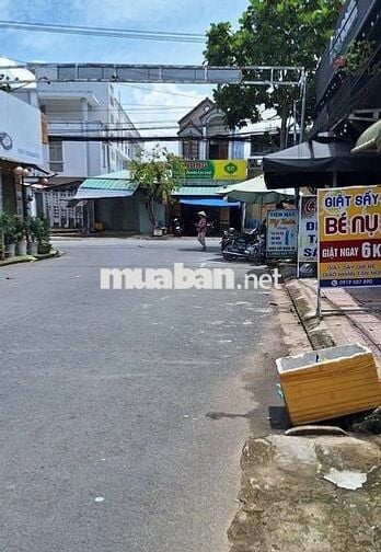 NHÀ RỘNG - KDC THẠNH MỸ - GẦN ĐH TÂY ĐÔ