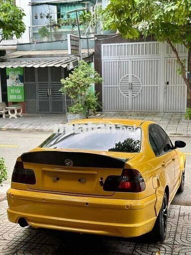 BMW 3 Series 2005 , 325i . odo 888888