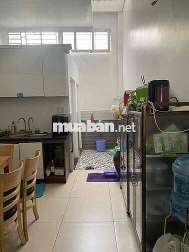 NHÀ 3 TẦNG TÔ KÝ- HÓC MÔN HẺM XE TẢI 7M DT 100M2- TẶNG FUll NỘI THẤT