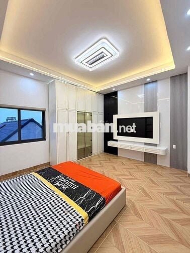 NHÀ PHỐ 3 TẦNG KIẾN TRÚC TÂN CỔ ĐIỂN SANG TRỌNG - TRỤC CHÍNH ĐƯỜNG D1