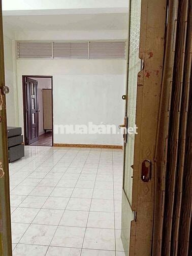 Share phòng 30m2 trong căn hộ chung cư 2pn