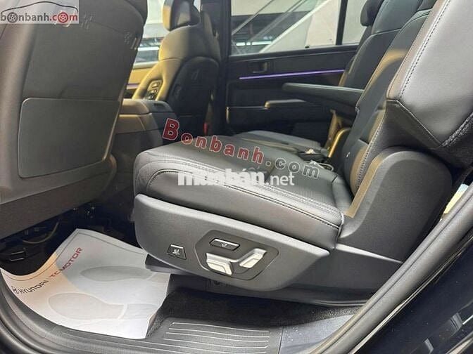 Hyundai Santa Fe 2025