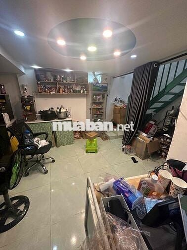 Cho thuê nhà 2 mặt tiền hẻm xe tải kinh doanh