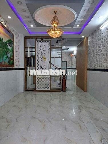 cho thuê nhà 1/ đs 4 p16(4m x 13m ) trệt , 2 lầu , 3pn , 3wc 1p thờ