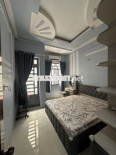 Nhà Q8 gần Võ Văn Kiệt, 120m2 DTSD, đường lớn vào 3 căn tới nhà