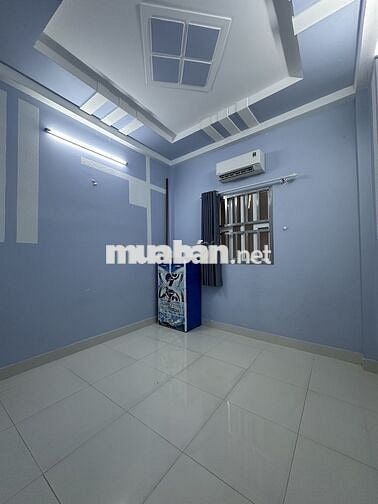 Nhà Q8 gần Võ Văn Kiệt, 120m2 DTSD, đường lớn vào 3 căn tới nhà