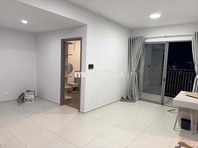 Cho thuê căn hộ 69m2 2pn 2Wc - ban công thoáng mát 8,5tr/tháng