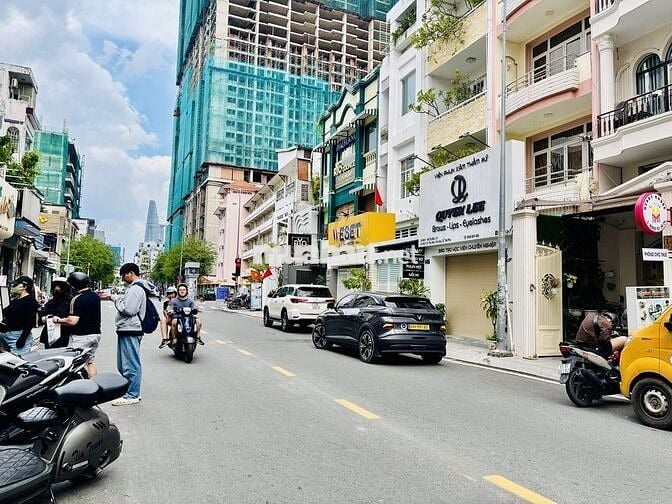 🏠 Nhà Cô Bắc Q1 | 4x16m | Trệt 2L | NC 40tr | Nhận nhà ngay 🔑