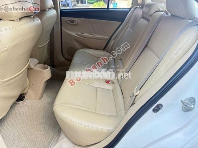 Toyota Vios 1.5E 2016