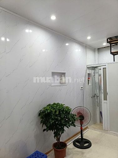 Chỉ 989 triệu có nhà đẹp 3 tầng ở luôn phố Thái Hà