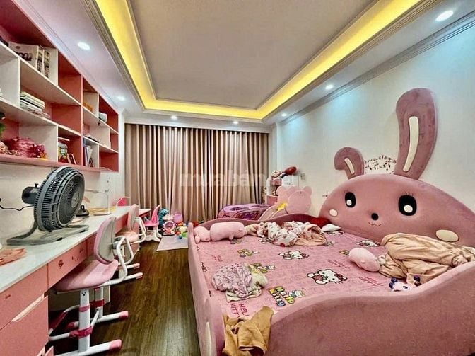 Cổ Nhuế 35m2*6T lô góc, ô tô tải đỗ cửa, ngõ thông, nhà mới đẹp 7.4 tỷ